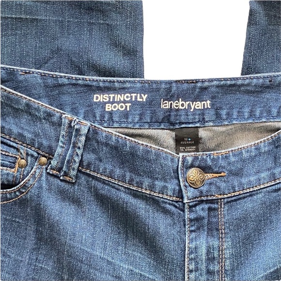 🔴 5/$45 SALE 🔴 LANE BRYANT | Distinctly Bootcut Jeans - Picture 5 of 7